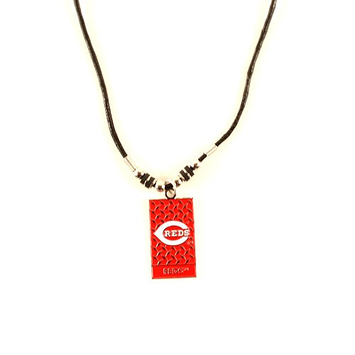 Cincinnati Reds Necklaces - Diamond Plate Style - $3.50 Each - Wholesale Cincinnati Reds Products - Reds Merchandise